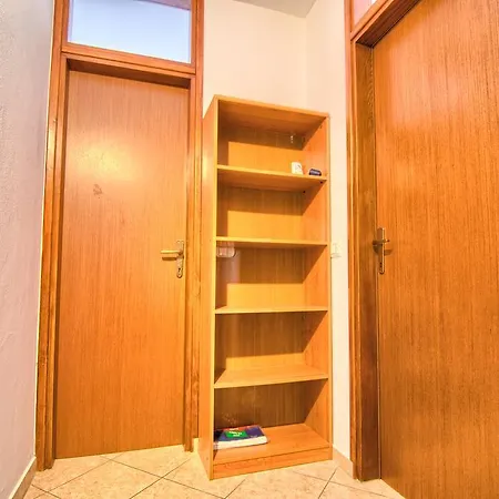 Apartment Milka Pula