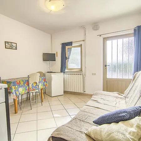 Apartment Milka *