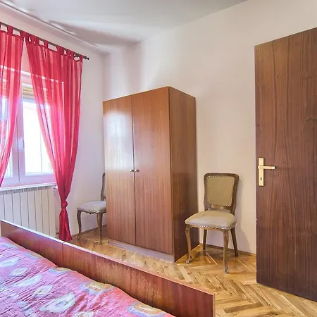 Apartment Milka *